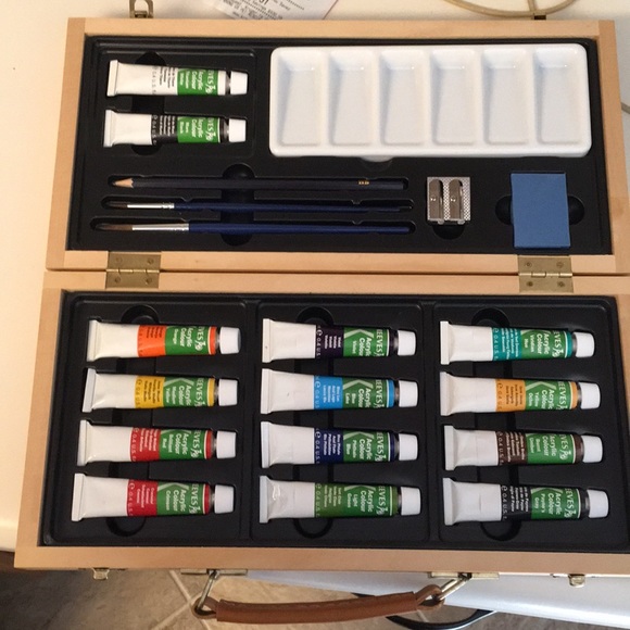 Acrylic paint wooden box set